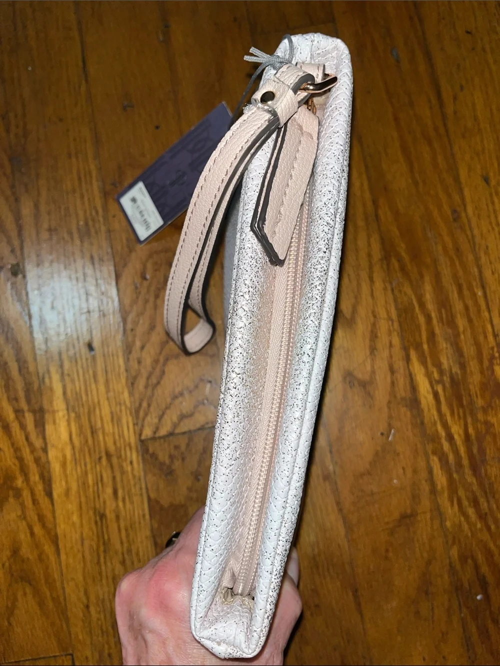 NWT Jennifer Lopez Petal Metallic Kylie Wristlet Clutch